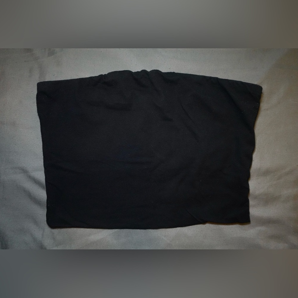 Active Basic Classic Black Strapless Crop Top